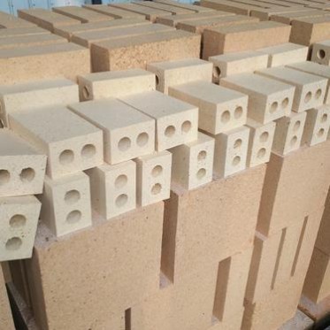 科瑞廠家鋁含量60% 石油化工廠用耐高溫高鋁磚 批發定制立十二枚高鋁磚采購 雙孔低蠕變高鋁磚供應商 可定制歡迎咨詢