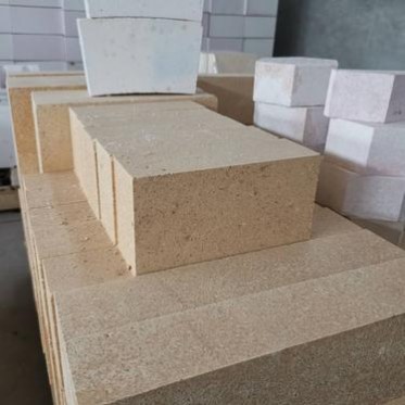 豫企耐材 剛玉莫來石磚 耐熱震剛玉莫來石輕質磚 優質窯爐內保溫磚誠心**