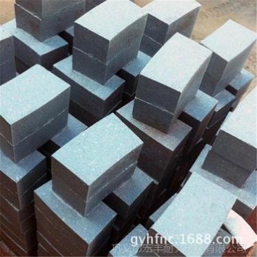 箱式電爐用導熱碳化硅磚 鍛造行業用碳化硅磚廠家