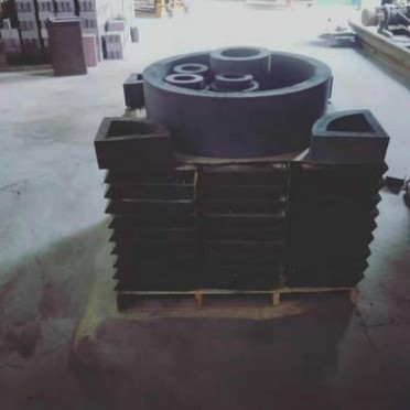 現貨供應國標規格T-3碳化硅磚 合成爐用碳化硅磚廠家