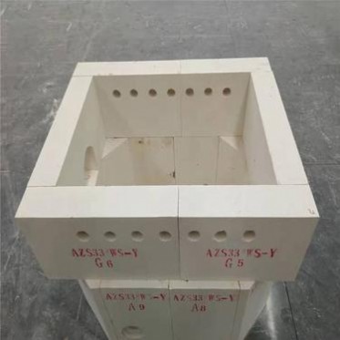 出售耐火材料電熔磚馬蹄焰電熔鋯剛玉價格優惠