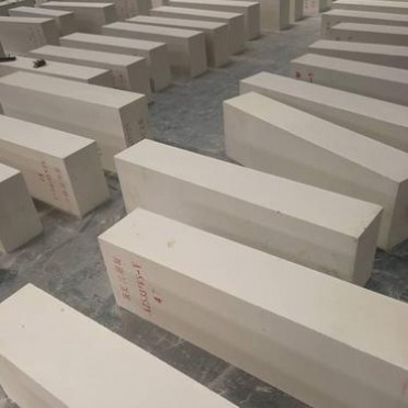 河北承德AZS36電熔鋯剛玉磚AZS鋯剛玉 玻璃窯爐上升道磚歡迎咨詢