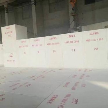 AZS電熔磚AZS41WS鋯剛玉 泡花堿電熔鋯剛玉磚歡迎咨詢