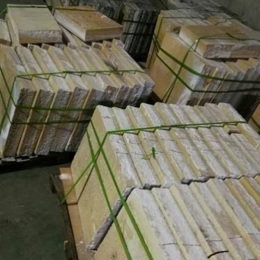 出售莫來石保溫磚泡花堿電熔鋯剛玉磚價格優惠