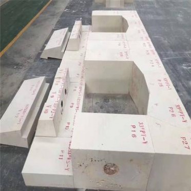 供應熔鑄電熔鋯剛玉磚AZS33PT鋯剛玉耐火材料鋯質搗打料