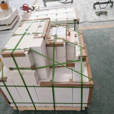 供應玻璃窯爐耐火材料電熔磚馬蹄焰電熔鋯剛玉價格優惠