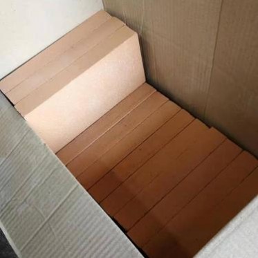 河北廊坊耐火材料電熔磚 馬蹄焰電熔鋯剛玉歡迎咨詢