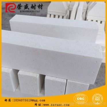 輕質保溫磚/0.6--1.0 輕質隔熱磚、河南保溫磚廠家