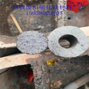 化工廠拆下的廢舊碳化硅磚大量收購 長期采購廢舊碳化硅磚