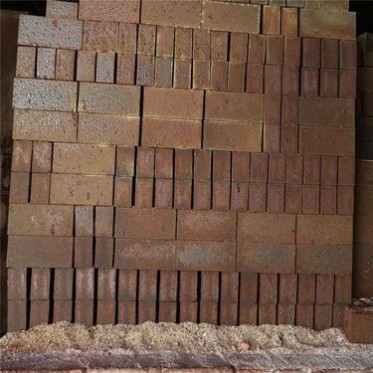 60%含量碳化硅磚價格 宏豐耐材批發各種含量碳化硅磚