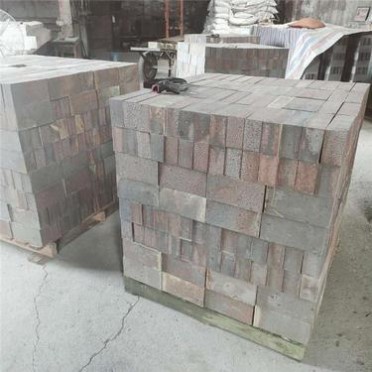 定制70含量碳化硅磚 宏豐耐材定做冶金行業70碳化硅磚