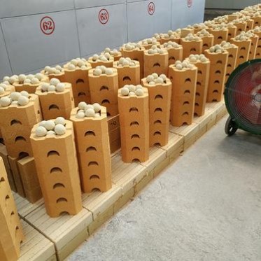 廠家供應多規格多型號耐火球 剛玉球 高鋁質耐火蓄熱球 高鋁球現貨