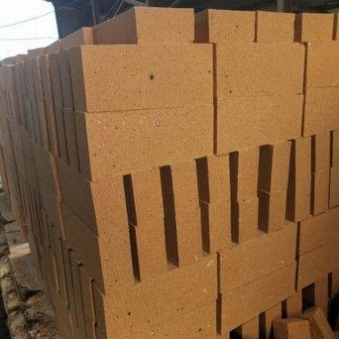 白山龍盛耐火材料 專業生產高鋁質耐火磚 耐火磚廠家出售 耐火磚 高鋁磚 銷** 價格優惠