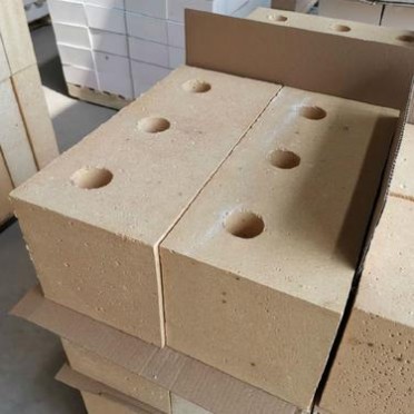 豫企耐材 剛玉莫來石磚 耐火耐磨剛玉莫來石輕質磚 優質窯爐內保溫磚廠家批發
