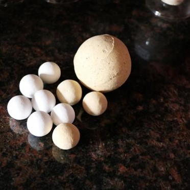 KRNC科瑞耐材廠家粘土耐火球 規格多樣 氧化鋁球 高溫換熱設備用 高 強度 耐磨球 定制各規格耐火球 高鋁球